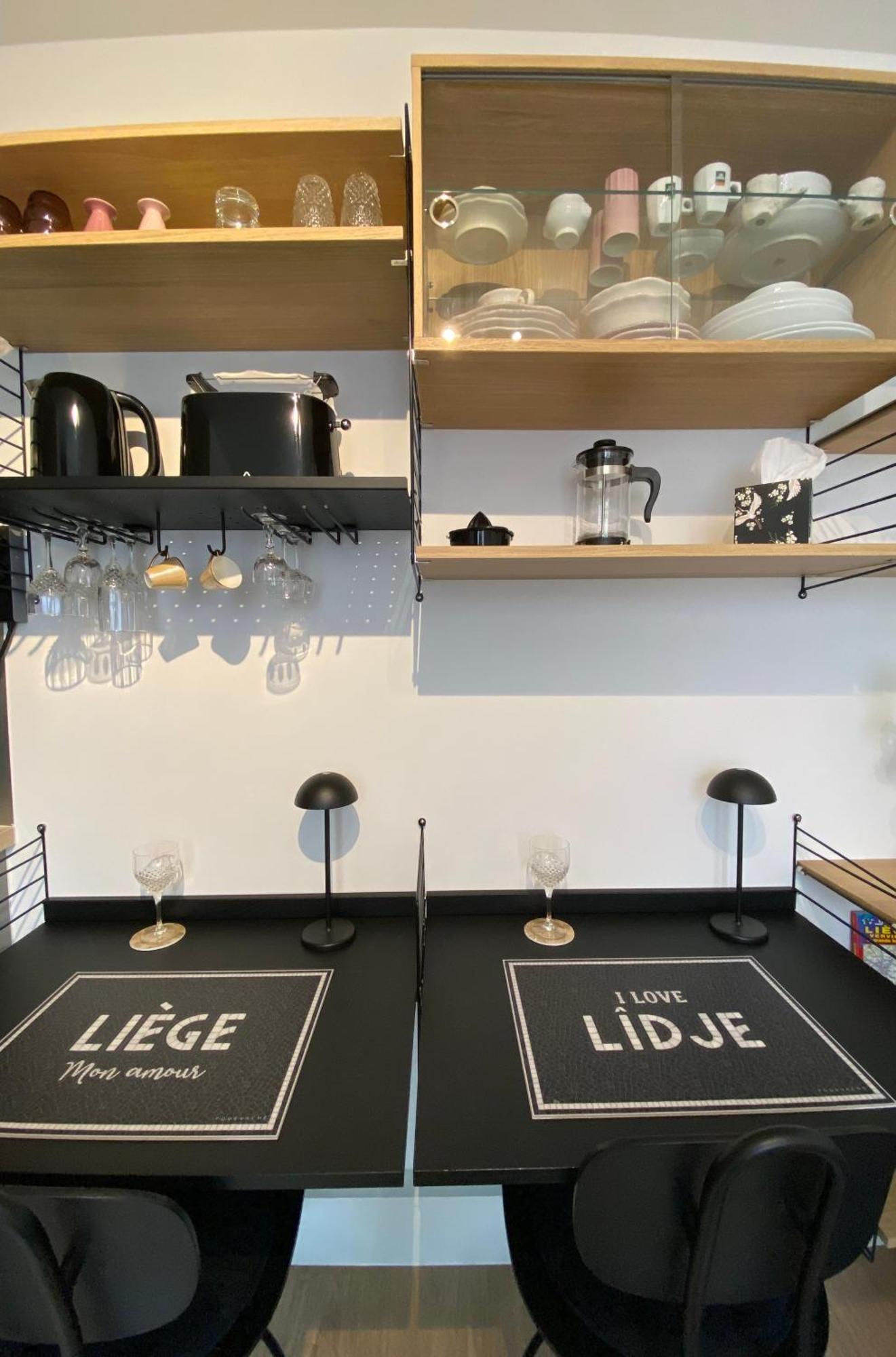 Sweet Home Liege Luaran gambar